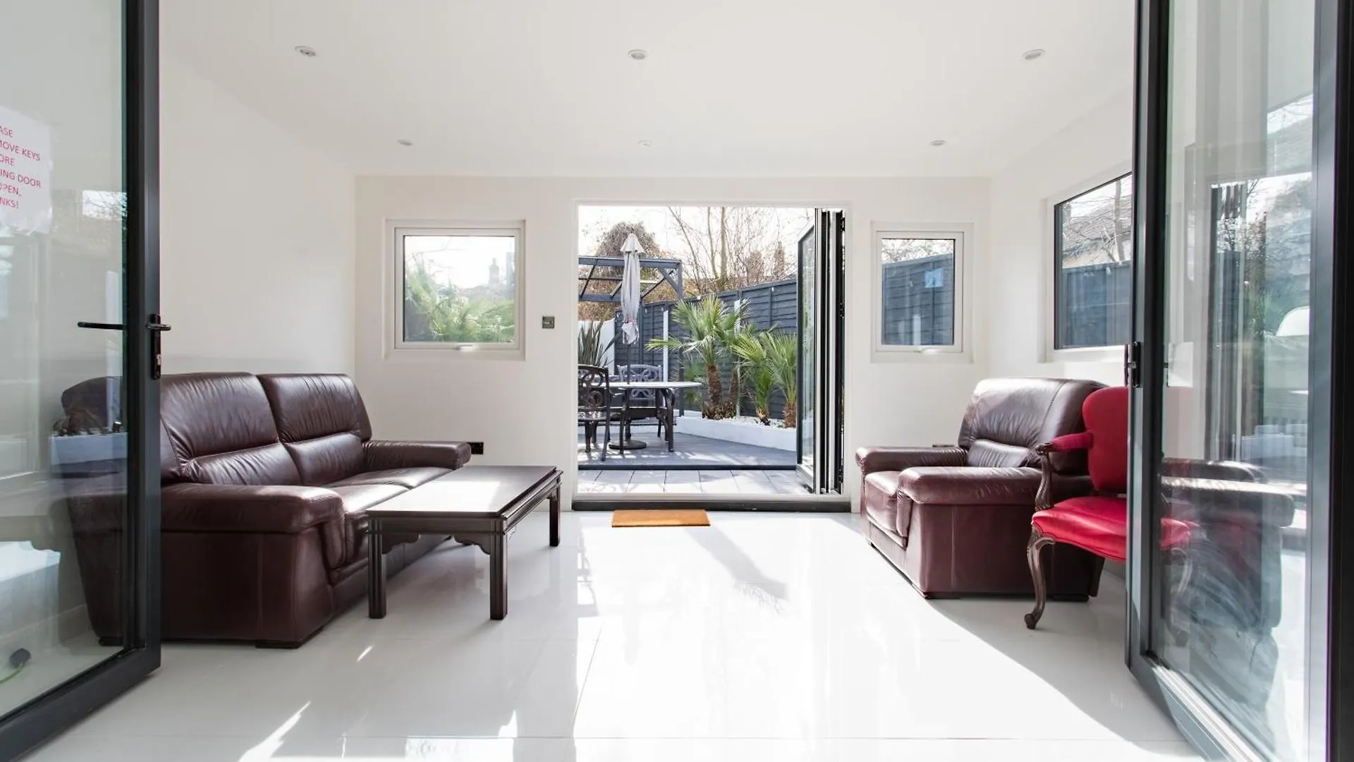Сasa de vacaciones Unwind 2Bed With Garden, Sauna And Hot Tub Barking